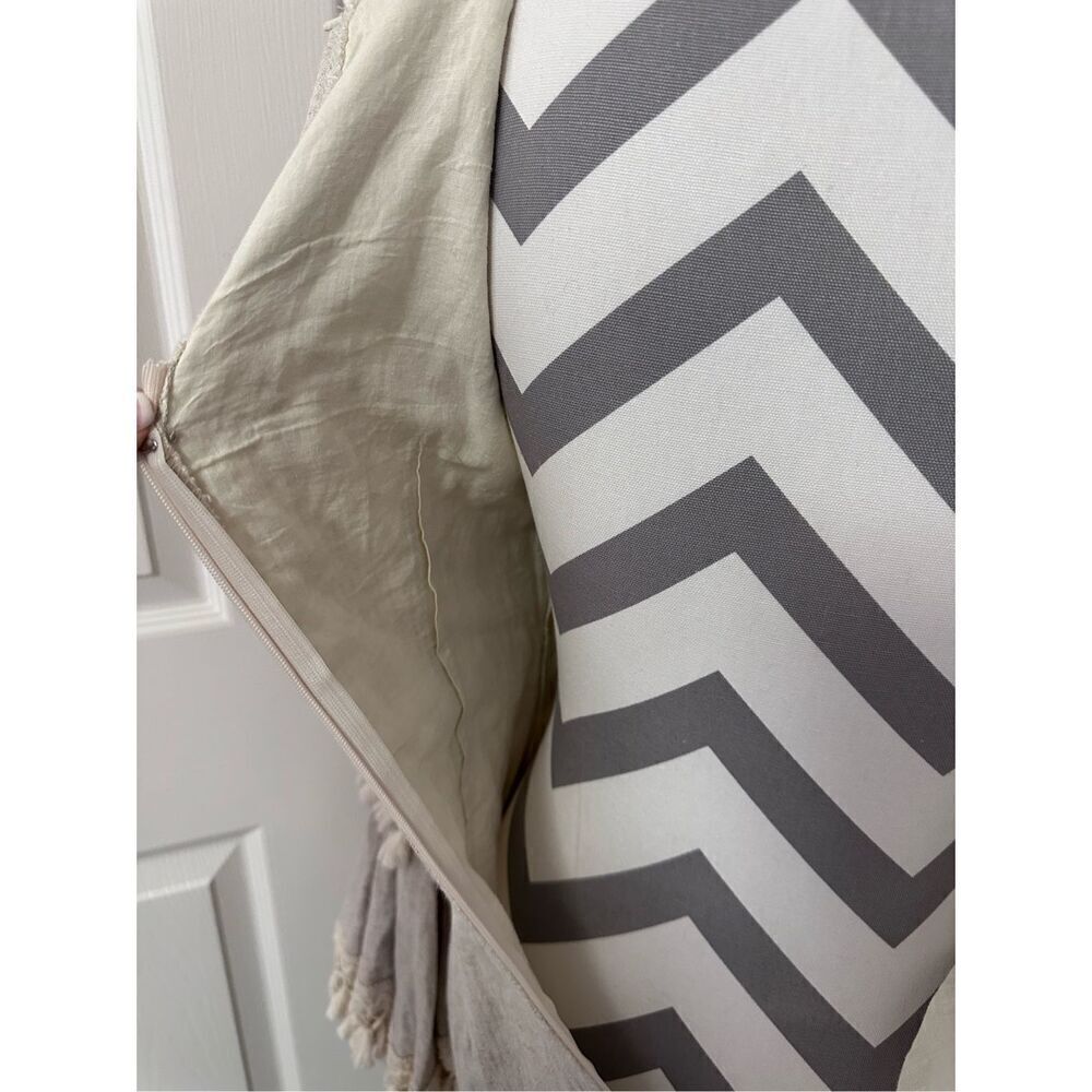 Selfie Sahara Leslie bell sleeve mini dress - Picture 9 of 13